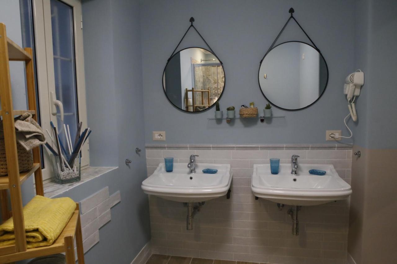 Beb Binario39 Bed & Breakfast Napoli Eksteriør bilde