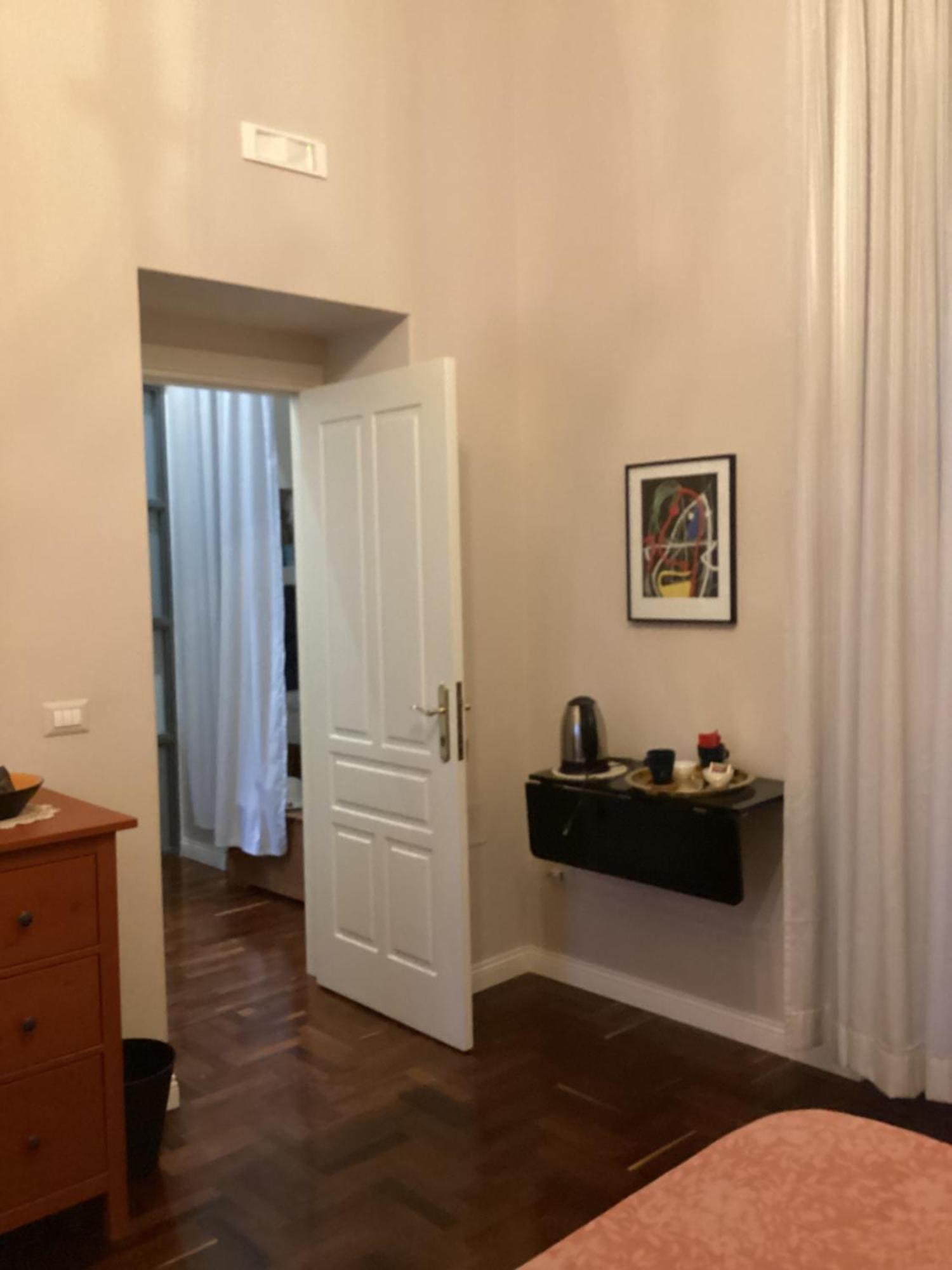 Beb Binario39 Bed & Breakfast Napoli Eksteriør bilde