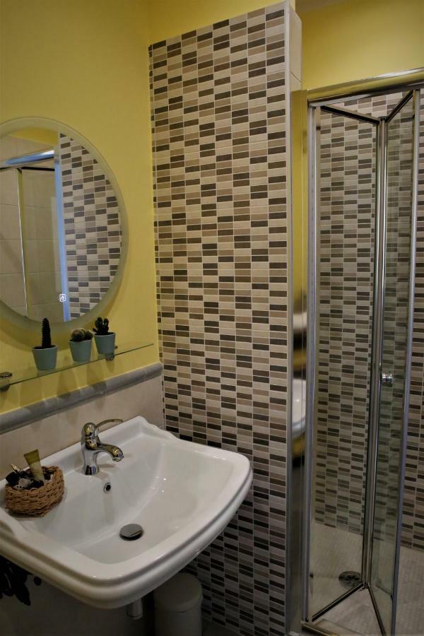 Beb Binario39 Bed & Breakfast Napoli Eksteriør bilde